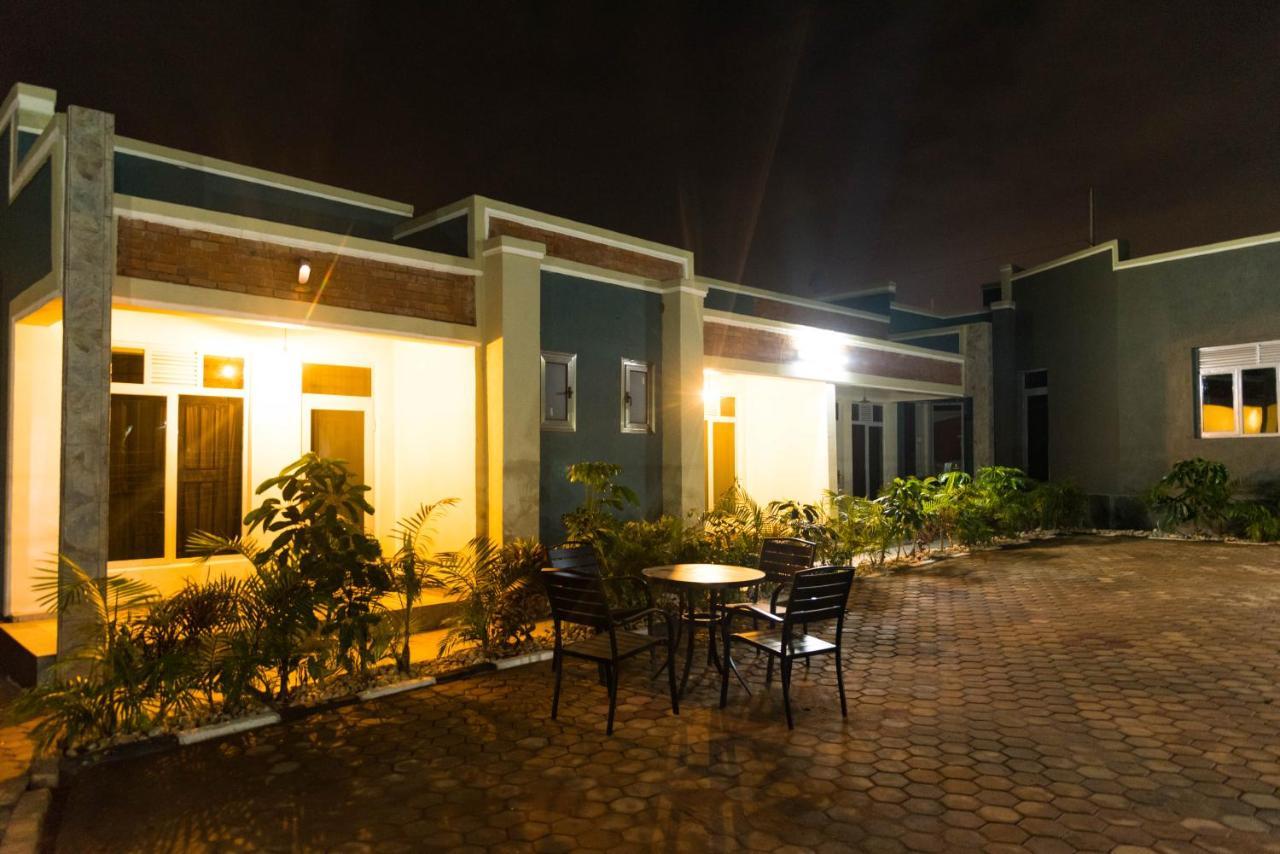 Avisha Town Hotel Kigali Exterior photo